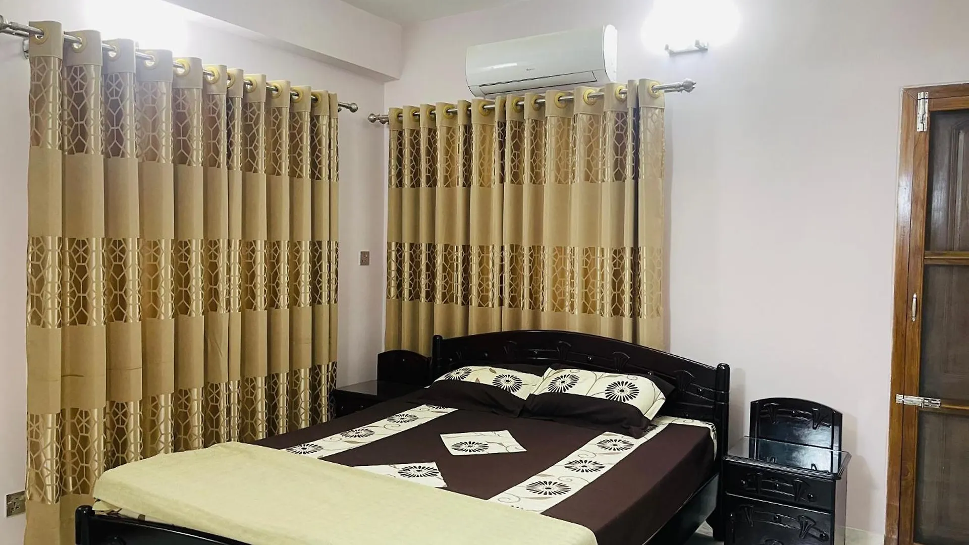 Uttara Luxury Apartment Near Airport & Metro Дакка