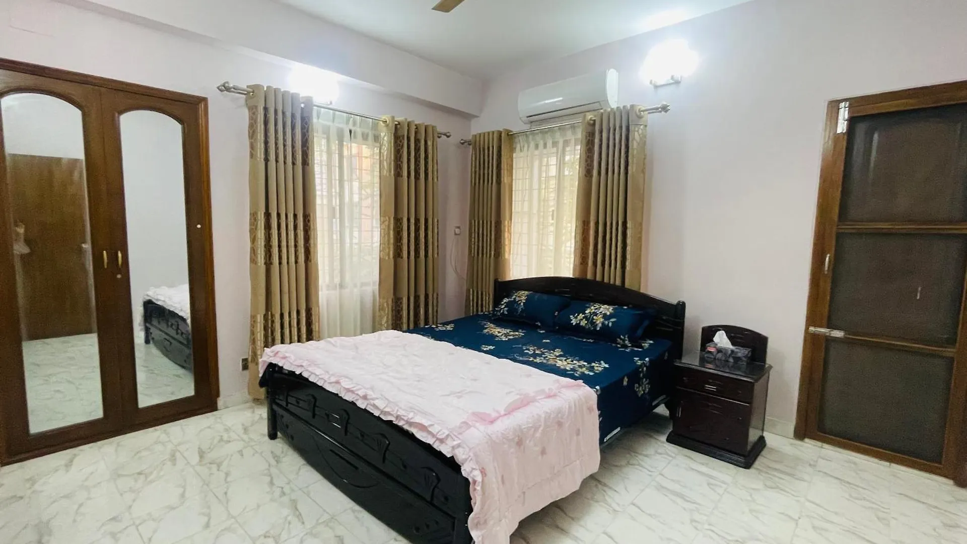 Uttara Luxury Apartment Near Airport & Metro Дакка 0*,  Бангладеш